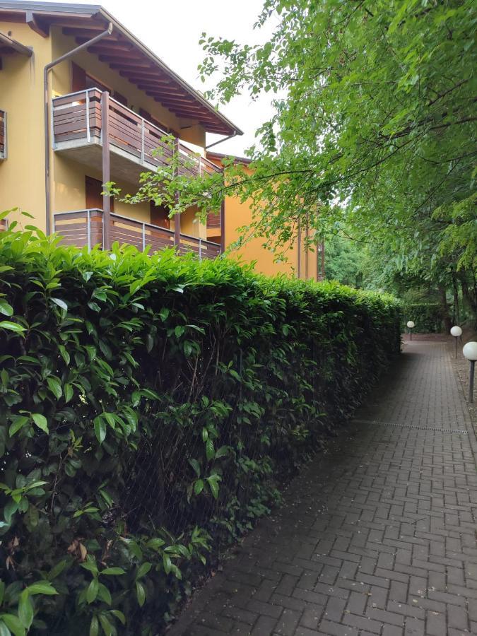 Holiday-Home-Desenzano Десенцано дел Гарда Екстериор снимка