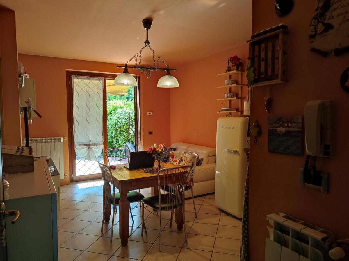 Holiday-Home-Desenzano Десенцано дел Гарда Екстериор снимка